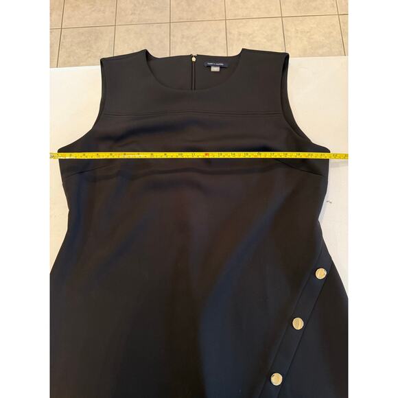 057 Tommy Hilfiger Women's Black Sleeveless Gold Button Dress Sz 18 - Picture 6 of 8